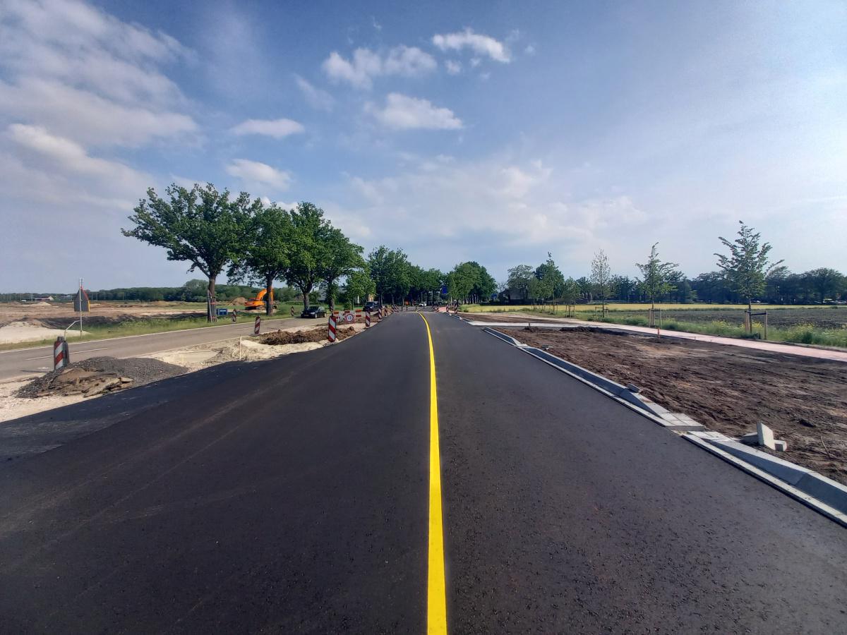 Foto's uitvoering (Nijkerkerweg) Bloemendal