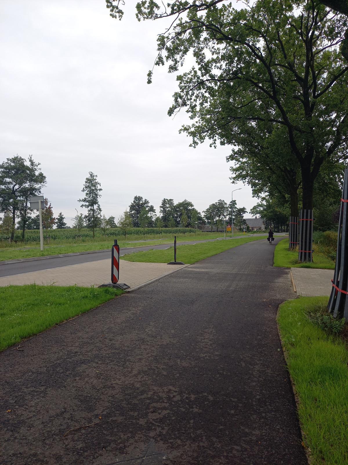 Foto's uitvoering (Nijkerkerweg) Bloemendal