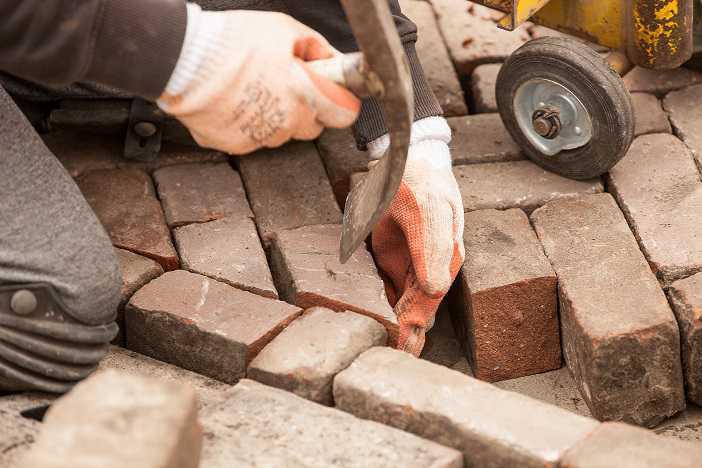 Zeewolde Waterbuurt: Straatwerk inritten 