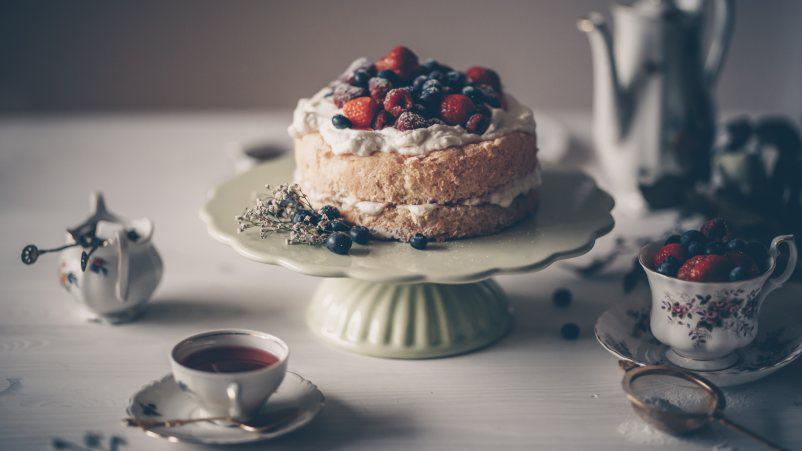 Naked cake ai frutti di bosco