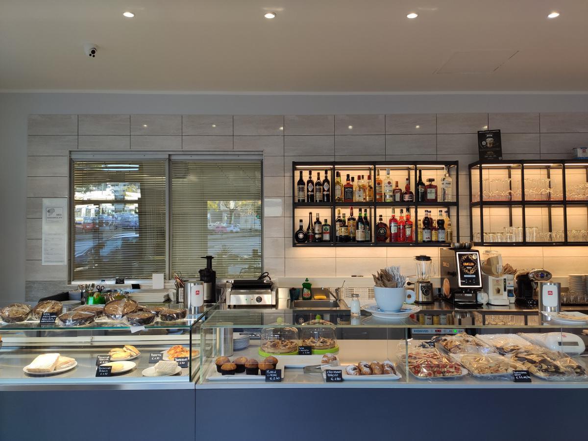 Bar, pasticceria e tanto altro... Bar, pasticceria e tanto altro...