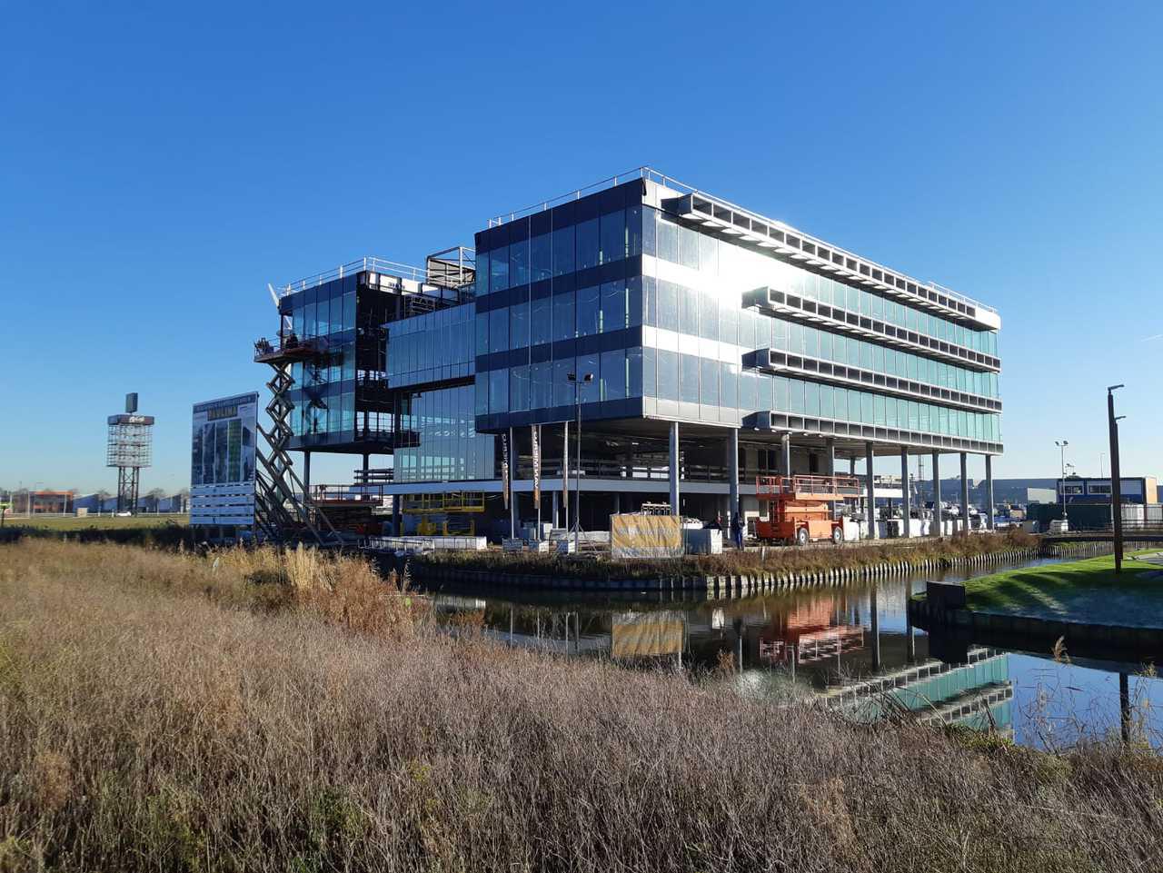 Multi-tenant kantoorgebouw Paulina | Honderdland Maasdijk