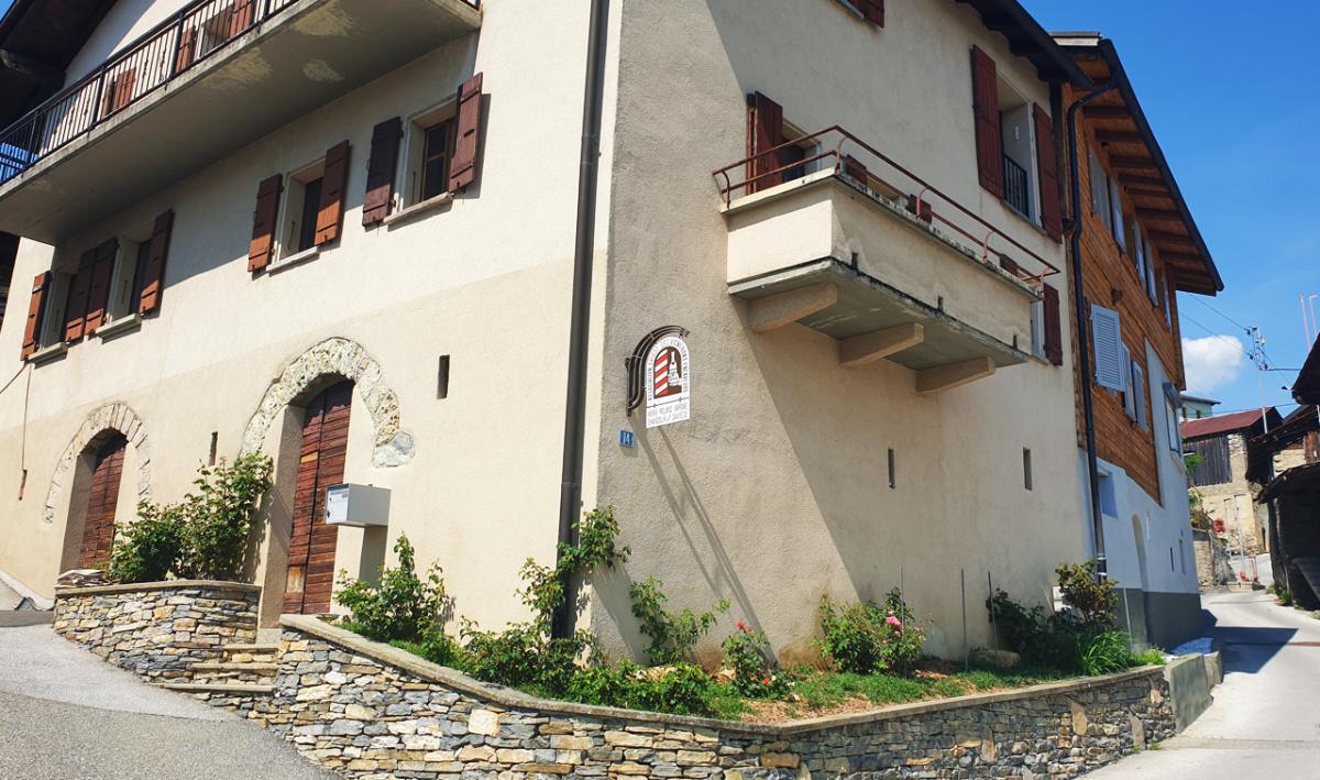 Cave Sophie Varone Cave Sophie Varone