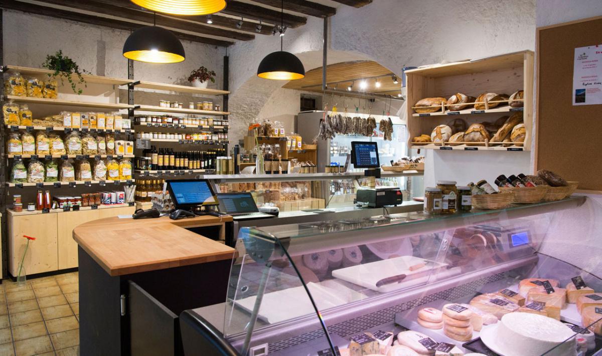 Intchiè No Intchiè No