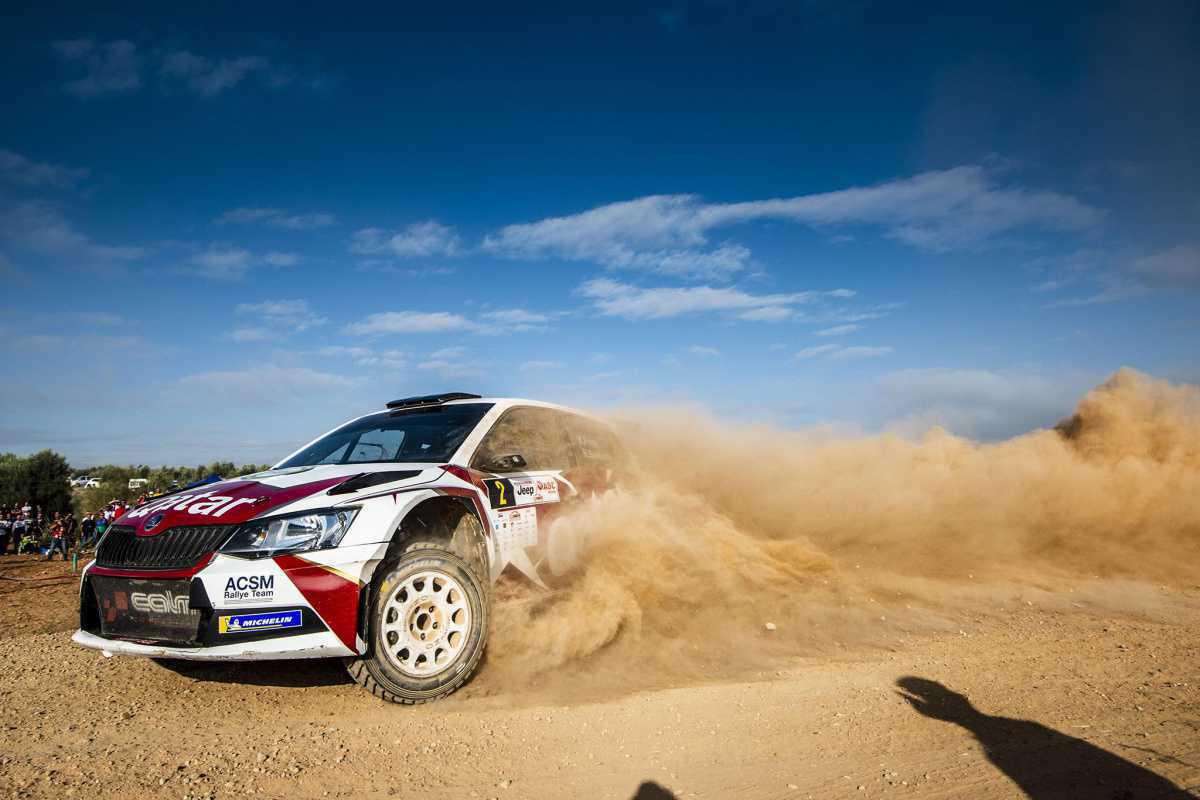 XEVI PONS TOMA LA INICIATIVA EN LOS PRIMEROS TRAMOS XEVI PONS TOMA LA INICIATIVA EN LOS PRIMEROS TRAMOS