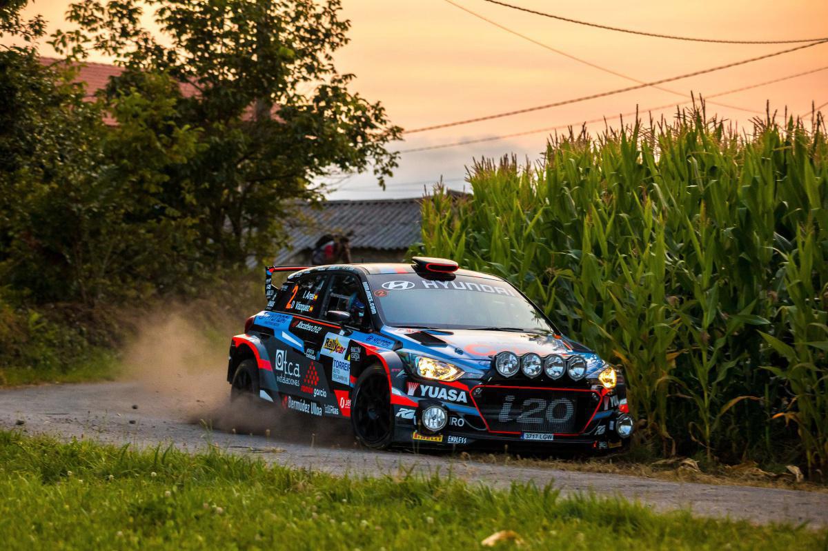 Iván Ares completa en cabeza una primera jornada muy selectiva Iván Ares completa en cabeza una primera jornada muy selectiva