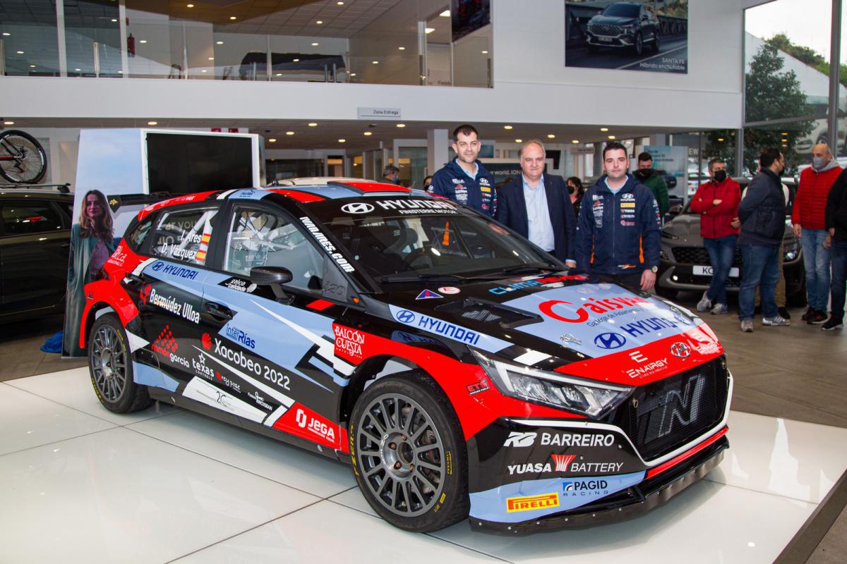 Iván Ares presenta la decoración de su nuevo Hyundai i20 N Rally2