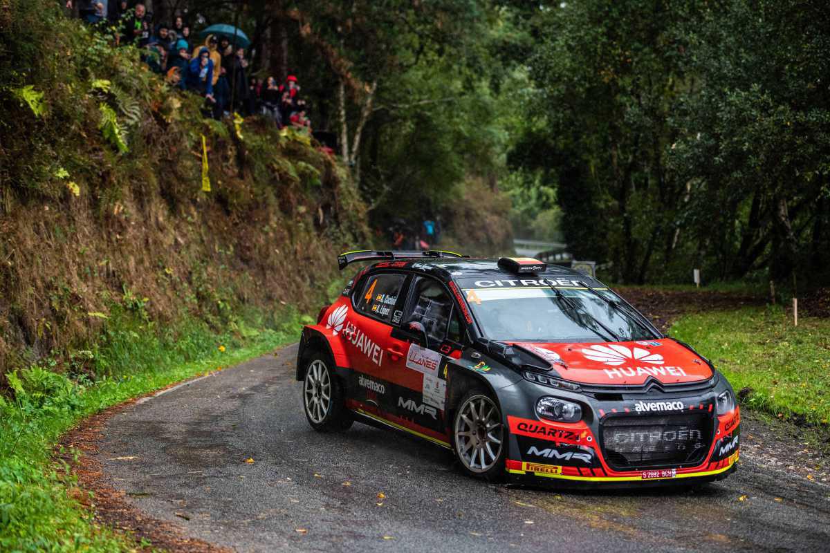 Alejandro Cachón vuelve a triunfar en casa con el Citroën Rally Team