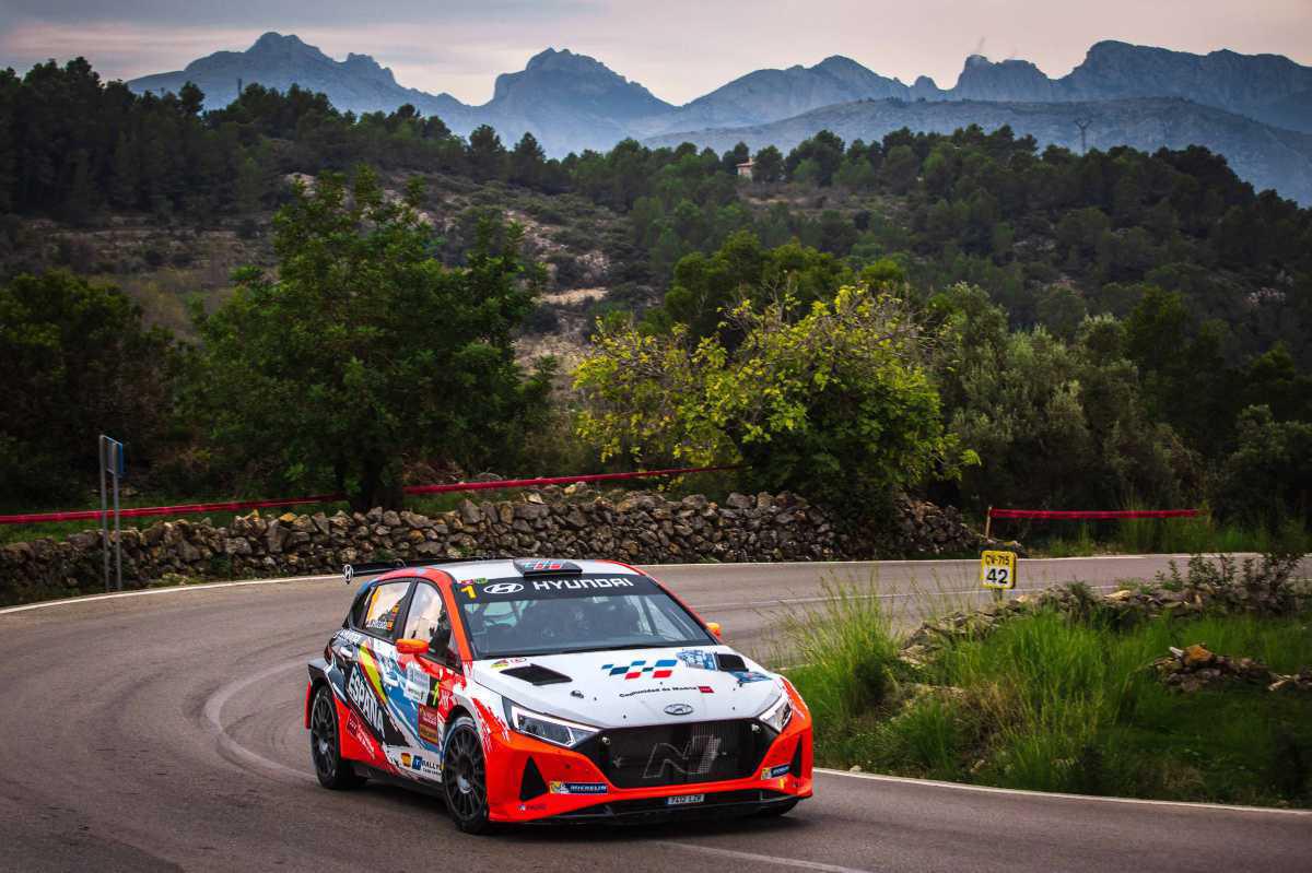 La temporada más disputada del S-CER se decide en Tenerife La temporada más disputada del S-CER se decide en Tenerife