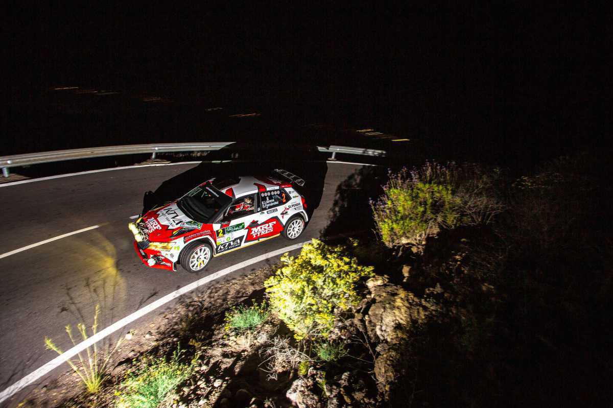 Efrén Llarena, mano a mano con Enrique Cruz Efrén Llarena, mano a mano con Enrique Cruz