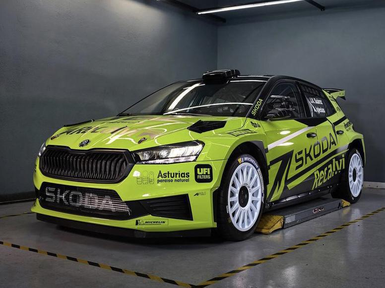 Škoda presenta el Fabia RS Rally2 de 'Cohete' Suárez Škoda presenta el Fabia RS Rally2 de 'Cohete' Suárez