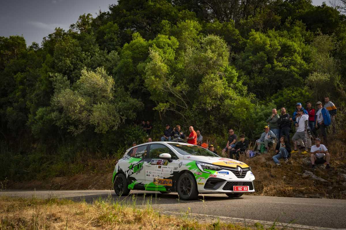 Primer triunfo para Juan Carlos Fernández en el Clio Trophy Spain Asfalto