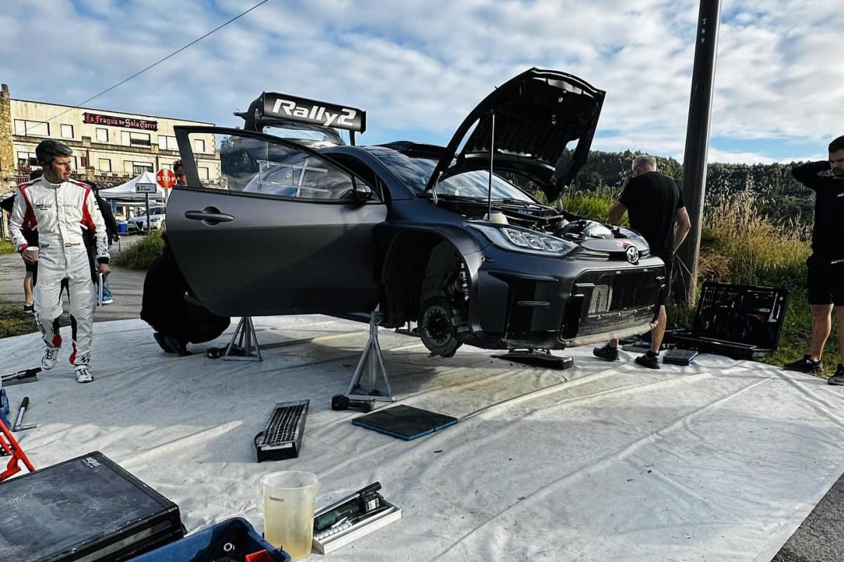 Alejandro Cachón, en un test de desarrollo con el equipo oficial Toyota