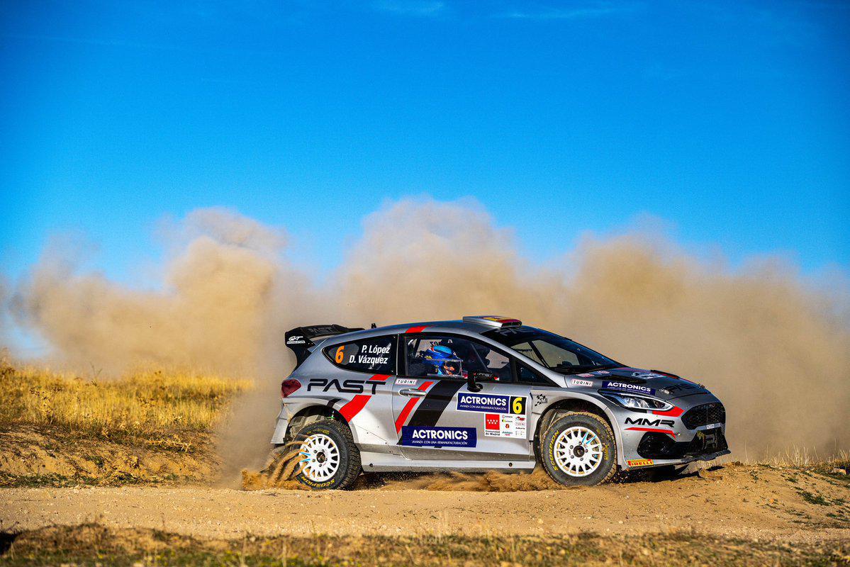 Primer triunfo para Pepe López con un Ford Fiesta Rally2 de Past-Racing