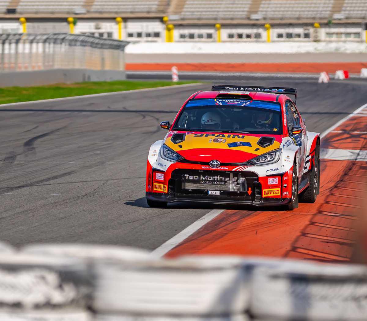 'Cohete' Suárez y Alejandro Cachón dominan la QS de los FIA Motorsport Games 'Cohete' Suárez y Alejandro Cachón dominan la QS de los FIA Motorsport Games