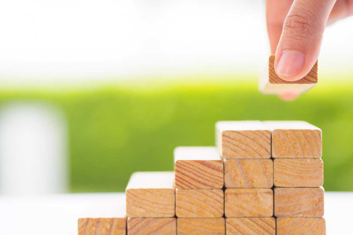 Iman sebagai Pendorong Konsistensi Iman sebagai Pendorong Konsistensi