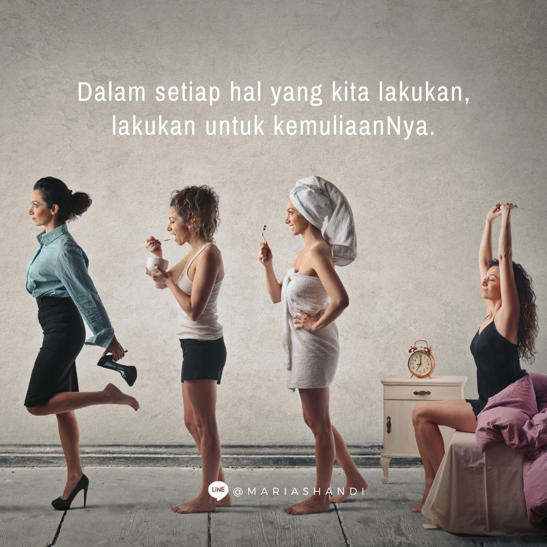 Muliakan Dia dalam Segala Hal Muliakan Dia dalam Segala Hal