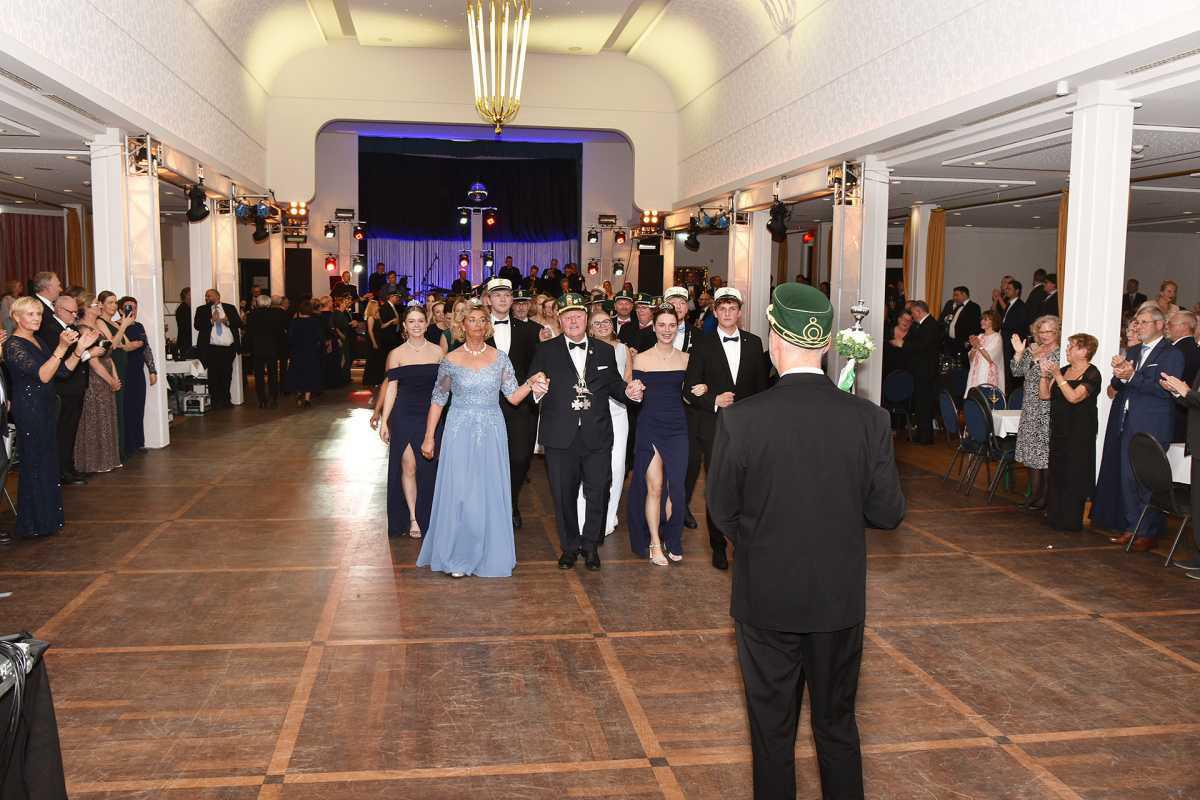 Knapp 900 Besucher feierten rauschenden Winterball 2024 Knapp 900 Besucher feierten rauschenden Winterball 2024