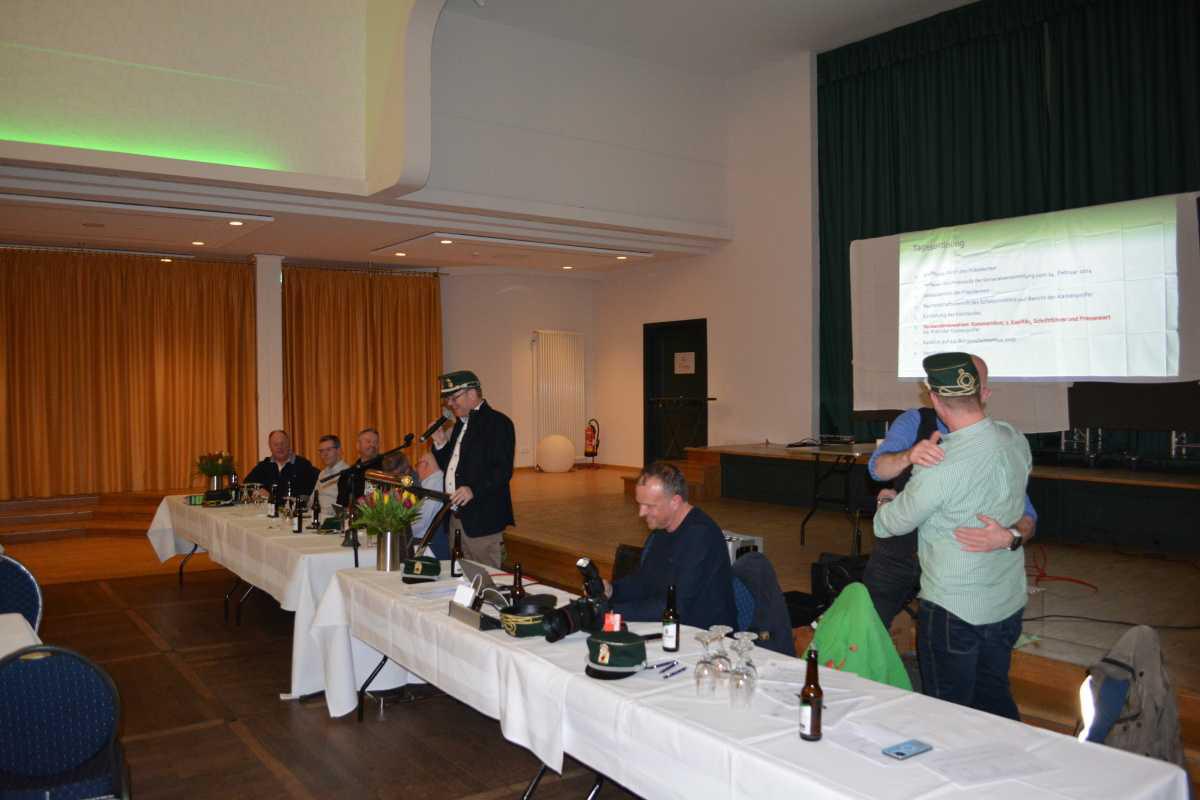 Standing Ovations für Daniel Grönniger auf der Generalversammlung 2025 Standing Ovations für Daniel Grönniger auf der Generalversammlung 2025