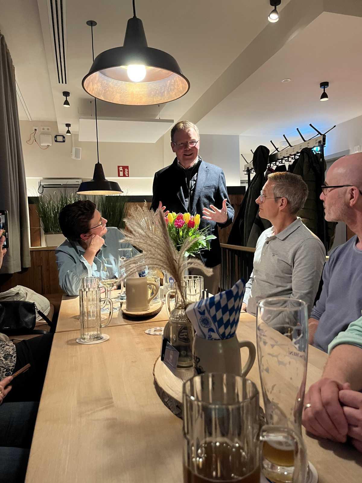 Standing Ovations für Daniel Grönniger auf der Generalversammlung 2025 Standing Ovations für Daniel Grönniger auf der Generalversammlung 2025