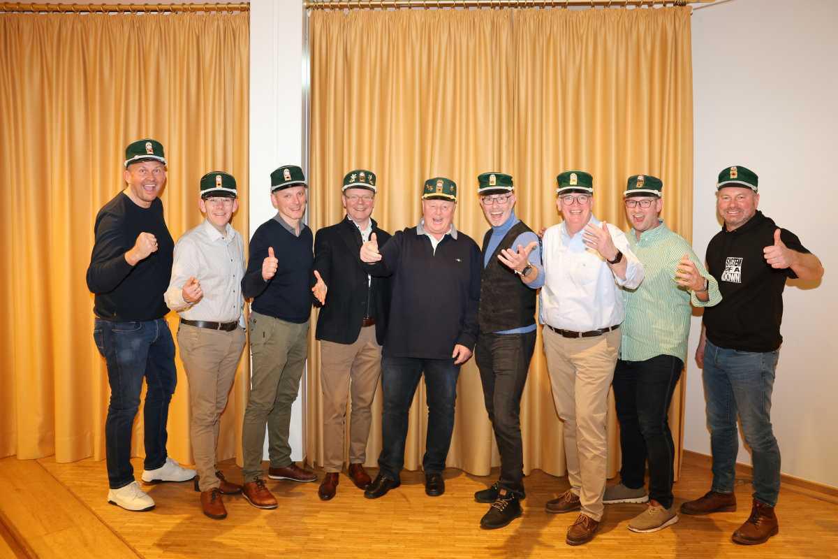 Standing Ovations für Daniel Grönniger auf der Generalversammlung 2025 Standing Ovations für Daniel Grönniger auf der Generalversammlung 2025