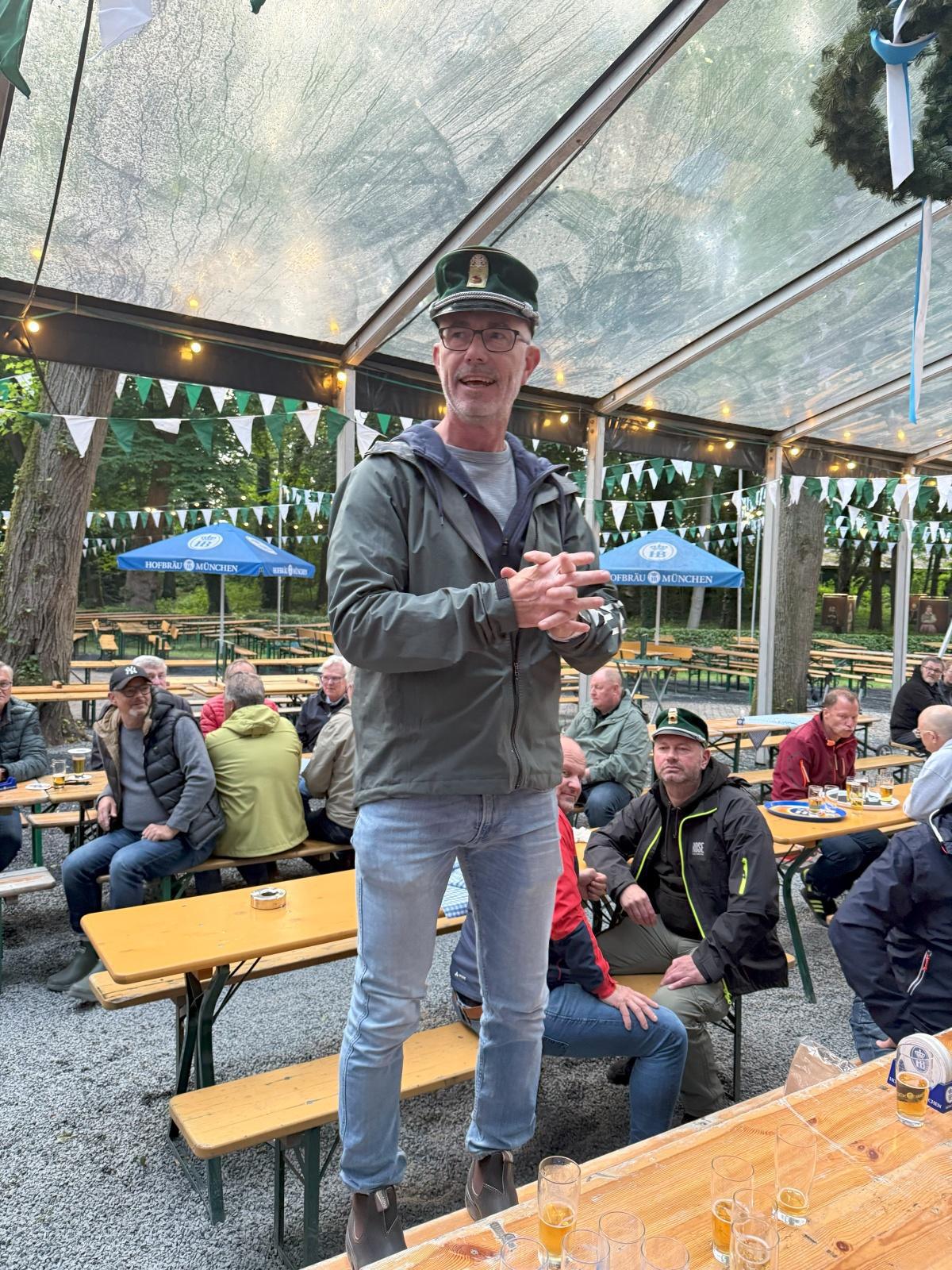 Die Stadt ist geschmückt Die Stadt ist geschmückt