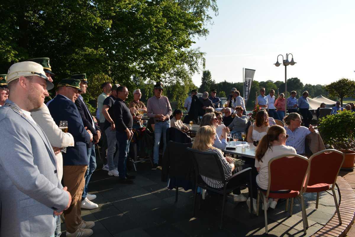 Pfinsgtfest 2025 auf der Portemonnaiewäsche offiziell beendet Pfinsgtfest 2025 auf der Portemonnaiewäsche offiziell beendet