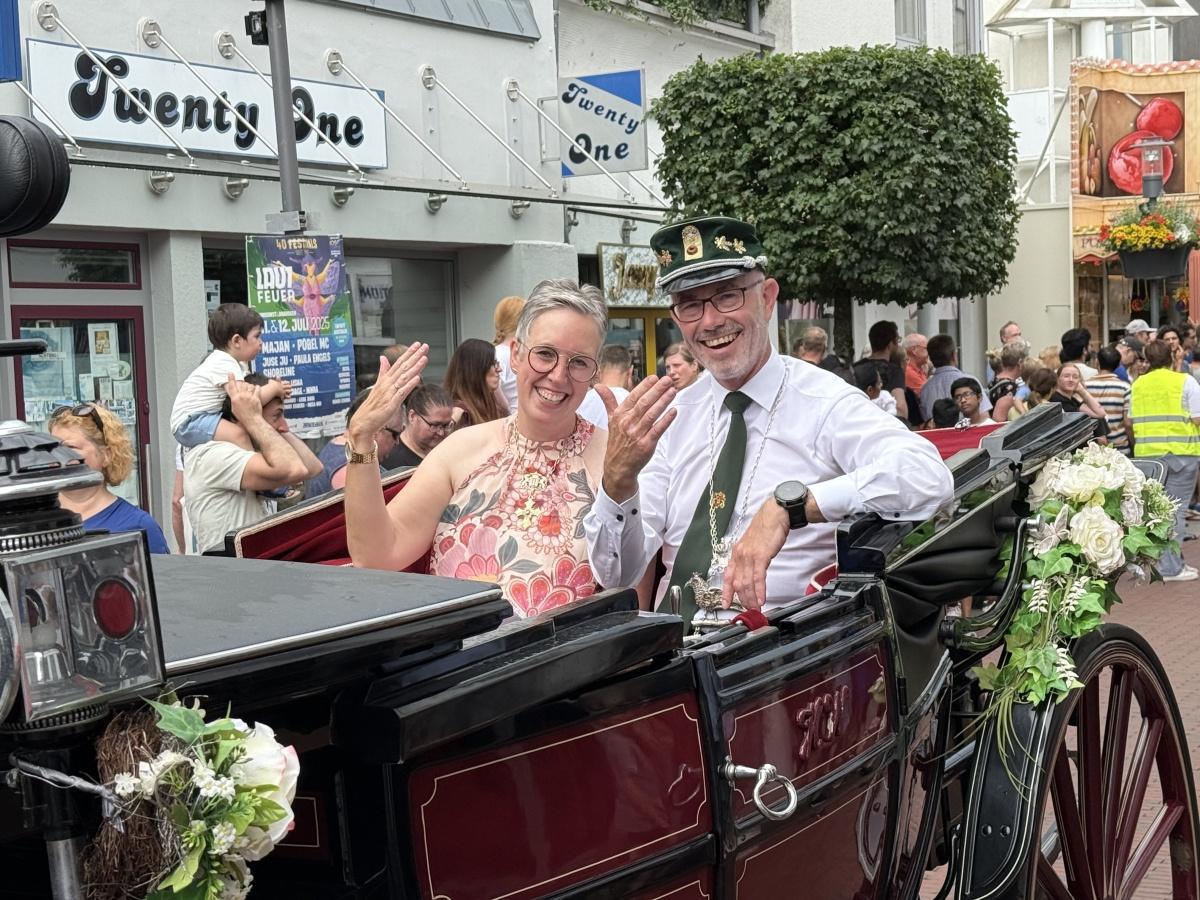 1050 Jahr-Feier der Stadt Lingen 1050 Jahr-Feier der Stadt Lingen