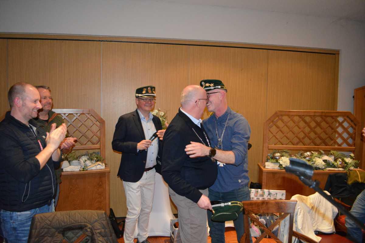 Torsten Timmer ist neuer Kommandeur der Lingener Bürgerschützen Torsten Timmer ist neuer Kommandeur der Lingener Bürgerschützen