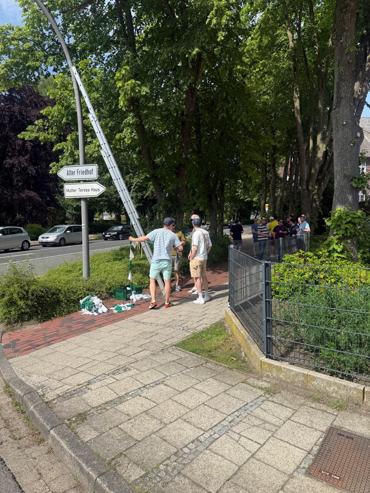 950 Liter Freibier - starker Auftakt beim Stadtschmücken 950 Liter Freibier - starker Auftakt beim Stadtschmücken