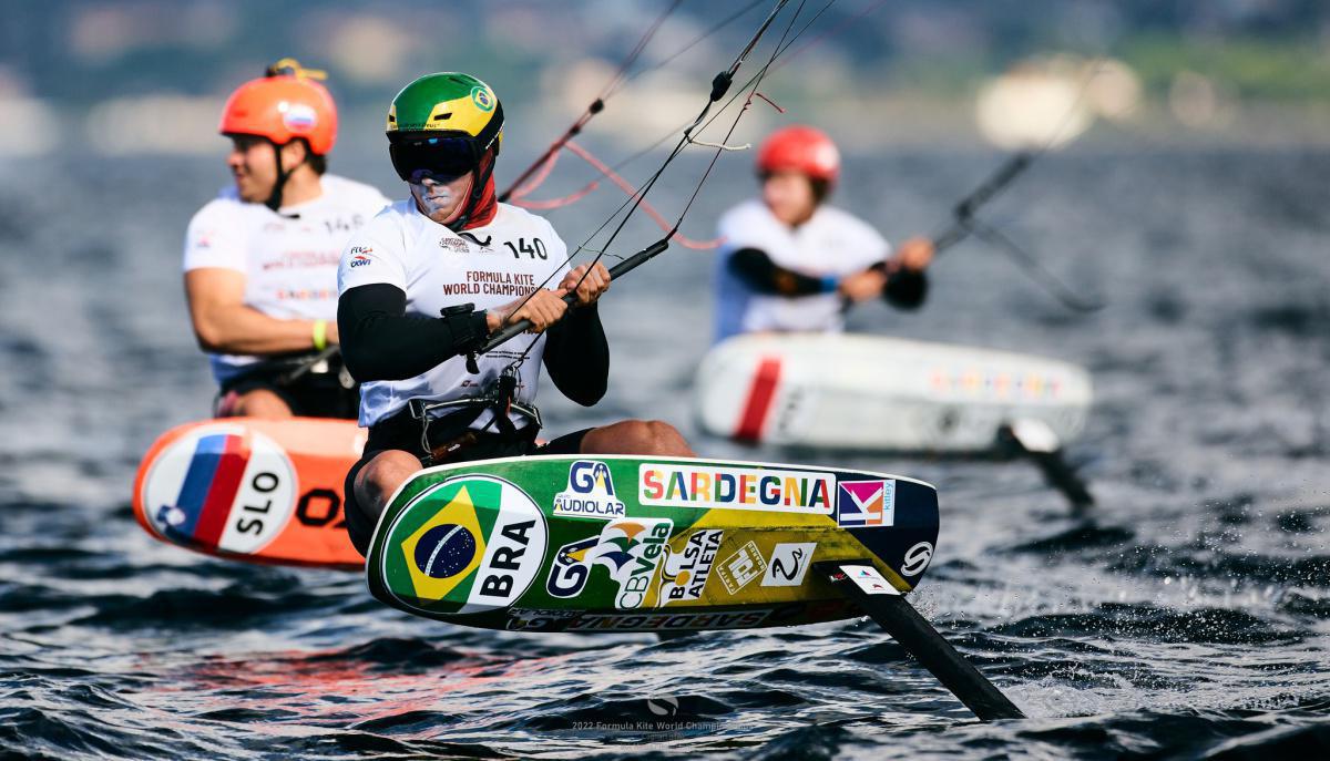 Terceiro dia de provas do Mundial de Formula Kite Terceiro dia de provas do Mundial de Formula Kite