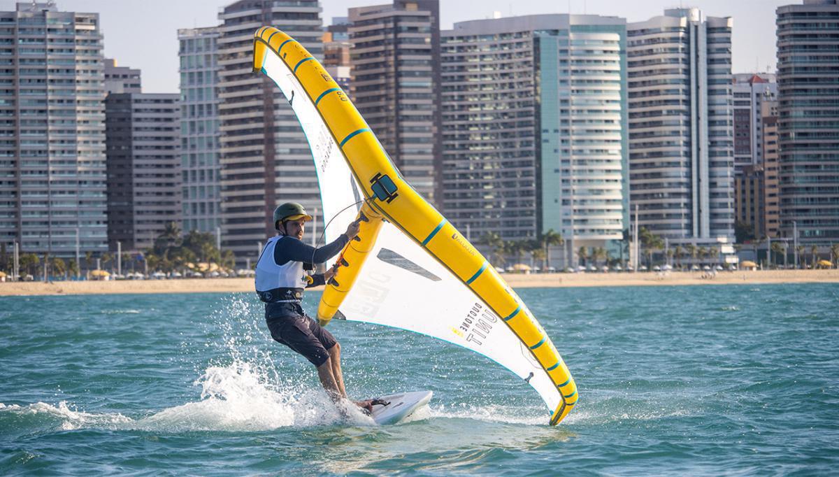 Copa Brasil de Vela de Praia estreia em Fortaleza (CE) com 120 atletas Copa Brasil de Vela de Praia estreia em Fortaleza (CE) com 120 atletas