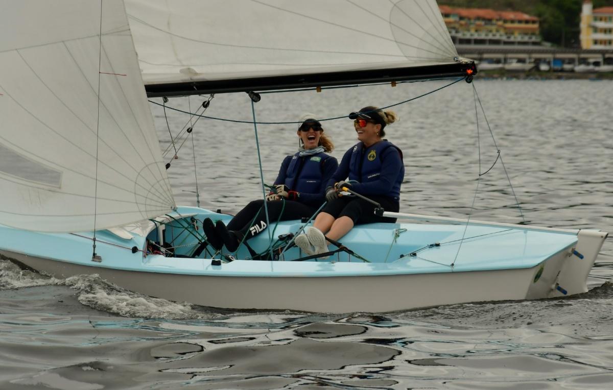 I Troféu de Vela Feminina é realizado com sucesso em Niterói (RJ)