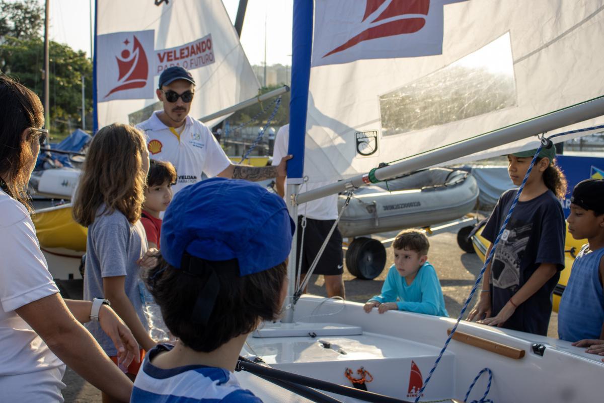 Academia Brasileira de Vela lança site com curso gratuito para pais de jovens atletas Academia Brasileira de Vela lança site com curso gratuito para pais de jovens atletas