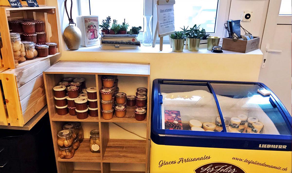 Les Folies de Mamie Les Folies de Mamie