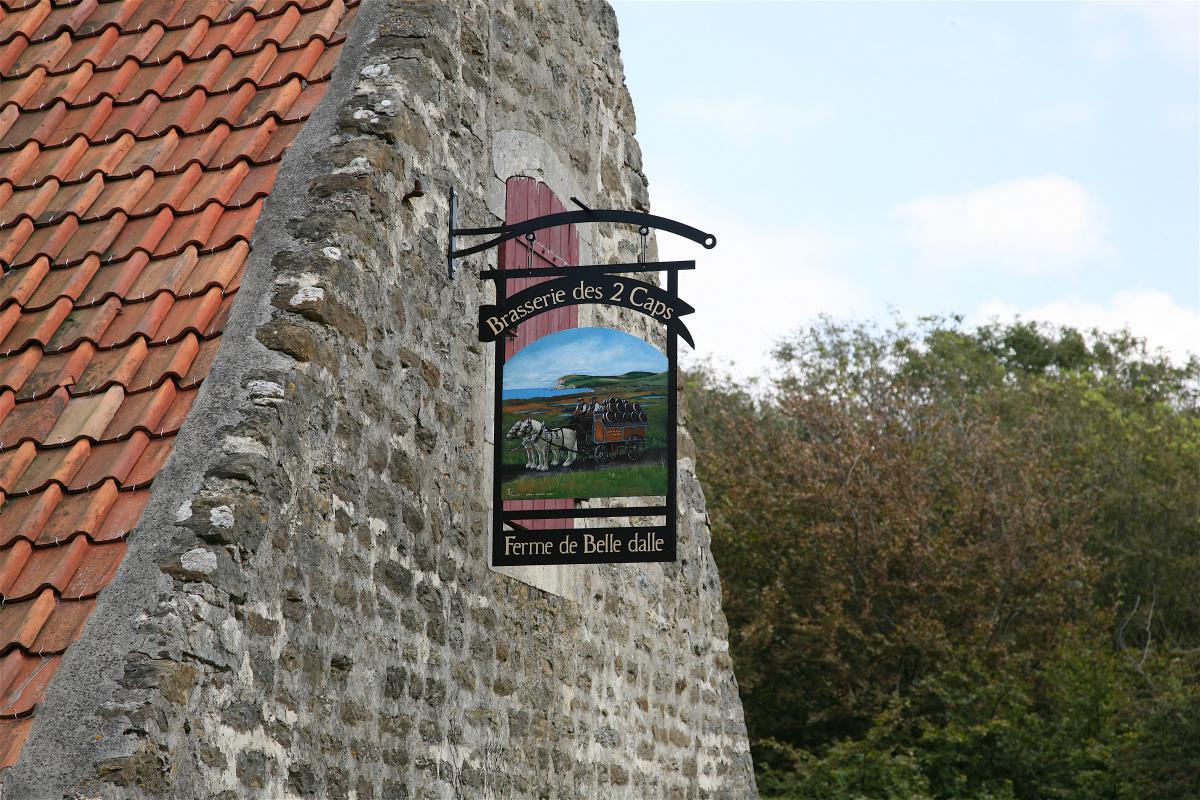 Christophe Noyon, maître-brasseur à la Brasserie des 2 Caps Christophe Noyon, maître-brasseur à la Brasserie des 2 Caps