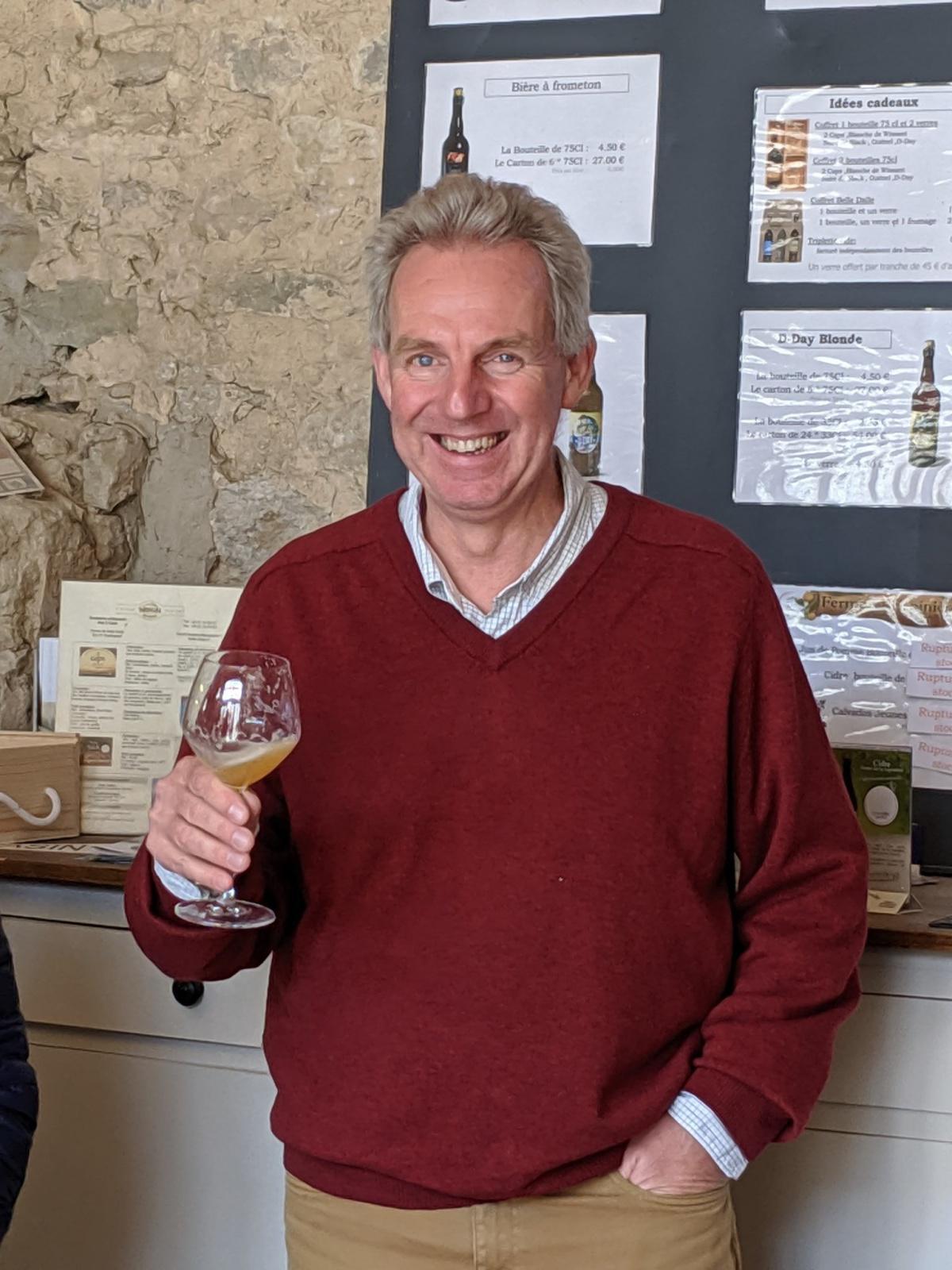 Christophe Noyon, maître-brasseur à la Brasserie des 2 Caps Christophe Noyon, maître-brasseur à la Brasserie des 2 Caps