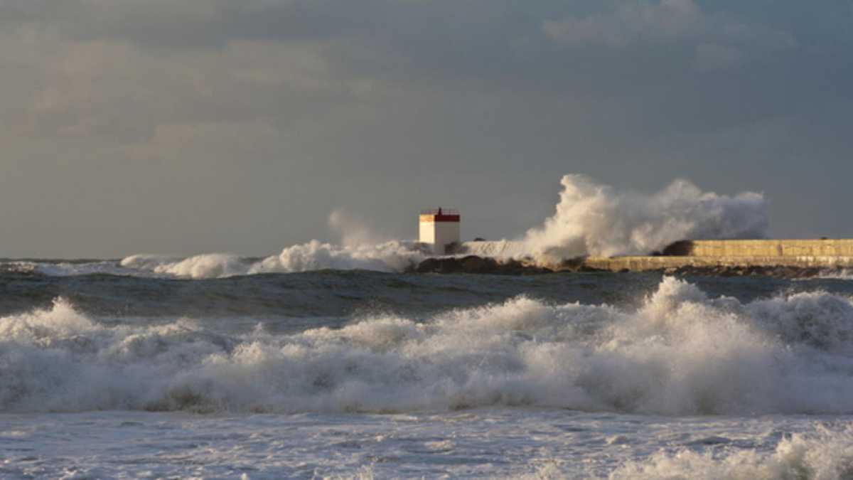 La tempête Dudley passe sur les îles britanniques ce jour La tempête Dudley passe sur les îles britanniques ce jour