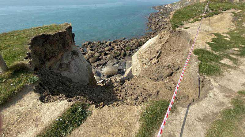 Cap Gris-Nez : deux pans de falaise s’effondrent aux crans de Quette et du Noirda Cap Gris-Nez : deux pans de falaise s’effondrent aux crans de Quette et du Noirda