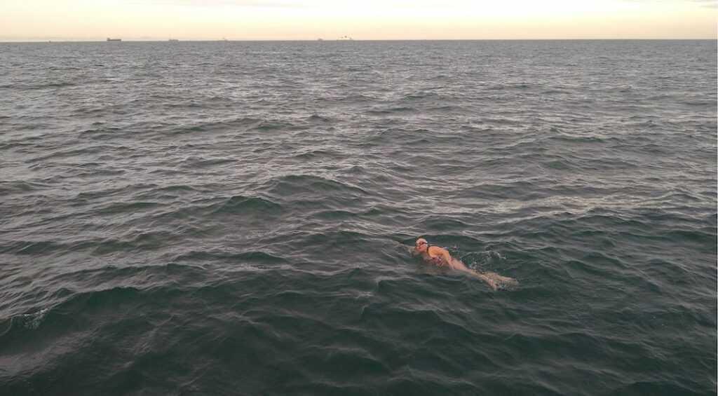 Laure Latham devient la huitième Française à réussir la traversée de la Manche à la nage Laure Latham devient la huitième Française à réussir la traversée de la Manche à la nage