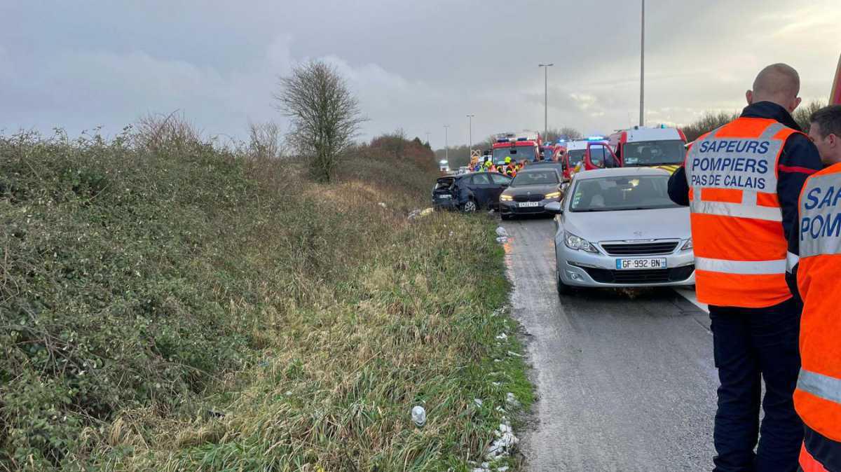 Accident meurtrier sur l’A16 entre Boulogne-sur-Mer et Calais : on en sait plus sur les circonstances du drame Accident meurtrier sur l’A16 entre Boulogne-sur-Mer et Calais : on en sait plus sur les circonstances du drame
