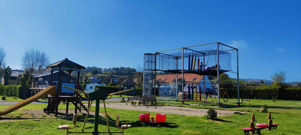 Raphael COCQ, gérant du camping Les Voiles des 2 Caps Raphael COCQ, gérant du camping Les Voiles des 2 Caps