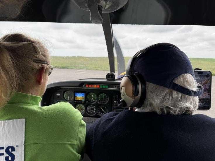 Saint-Inglevert : grâce à l’aéroclub du Boulonnais, des chanceux ont survolé la côte