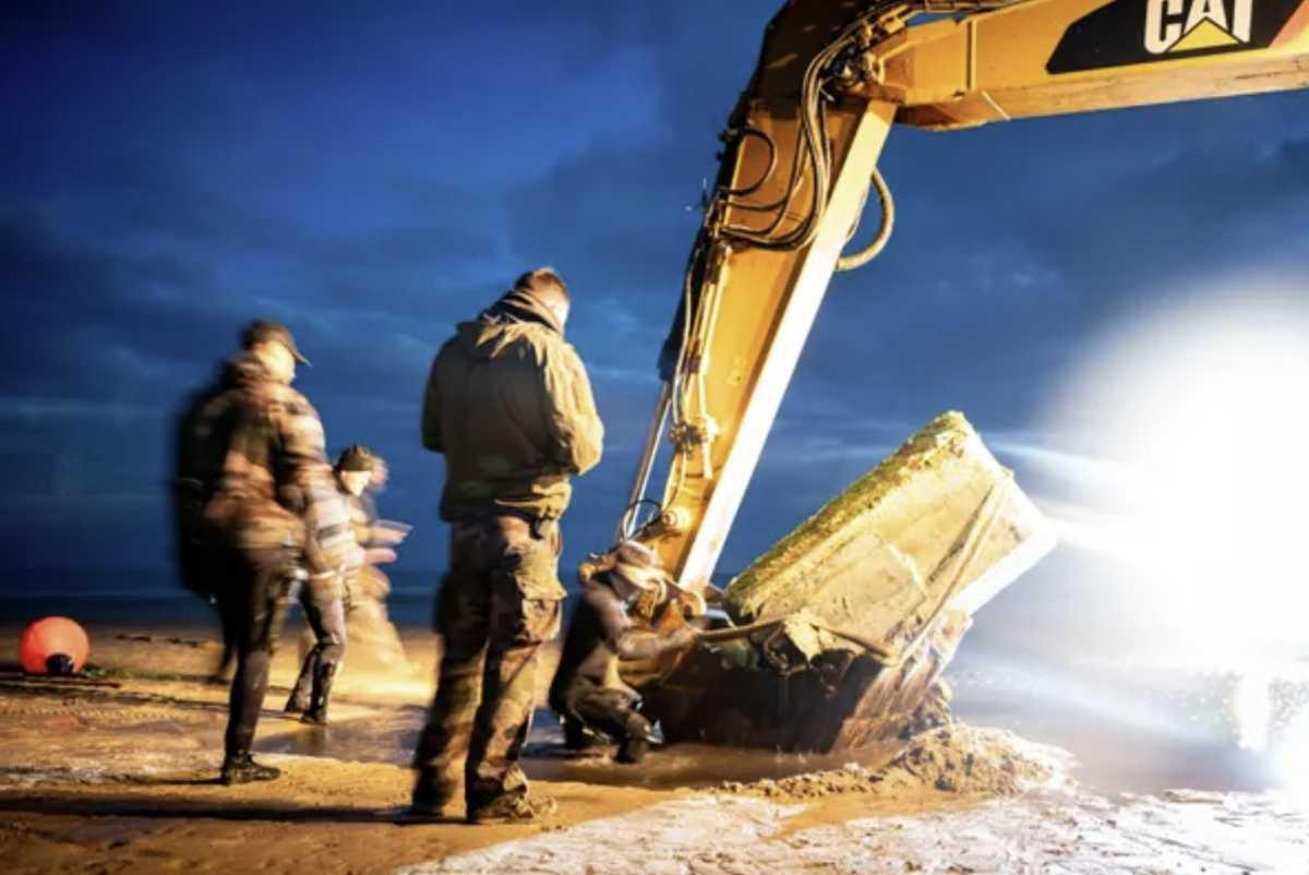 Opération de déminage réussie à Wissant, mais trois nouveaux blocs de défense découverts Opération de déminage réussie à Wissant, mais trois nouveaux blocs de défense découverts