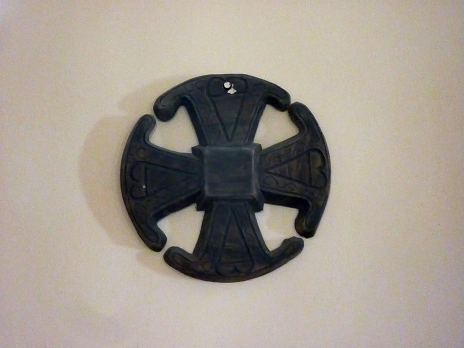 Monu Relig Eglise  131 croix Anglicane