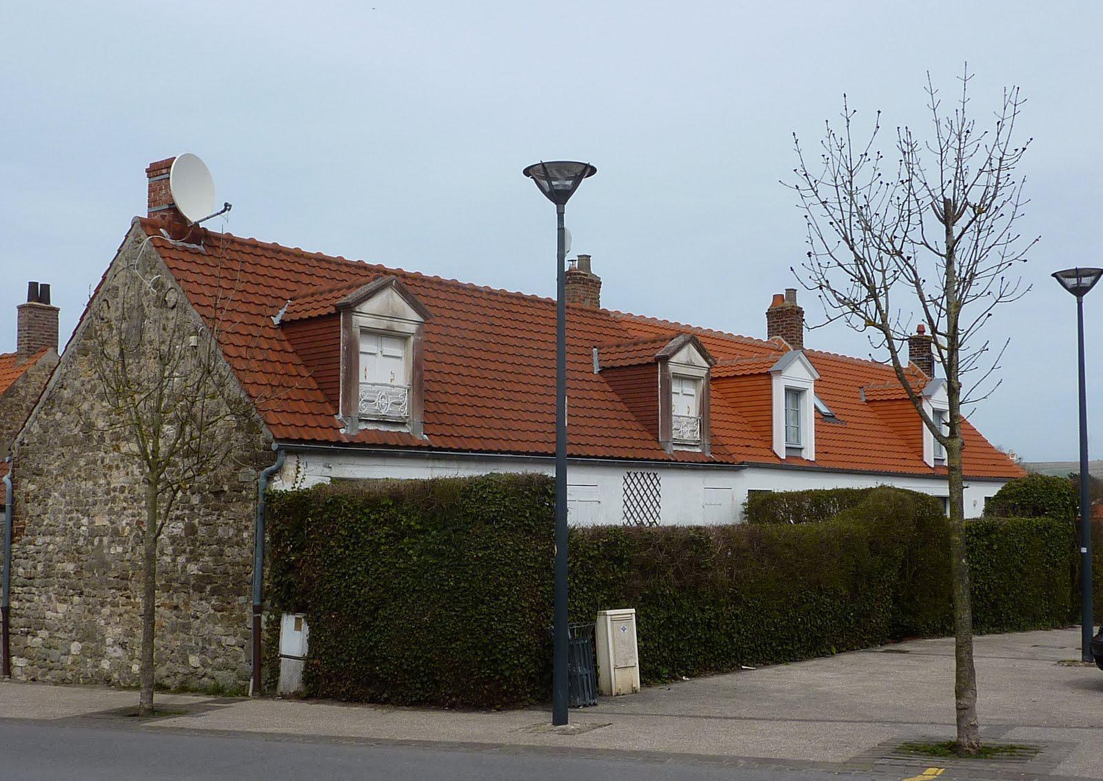 Maison 50140