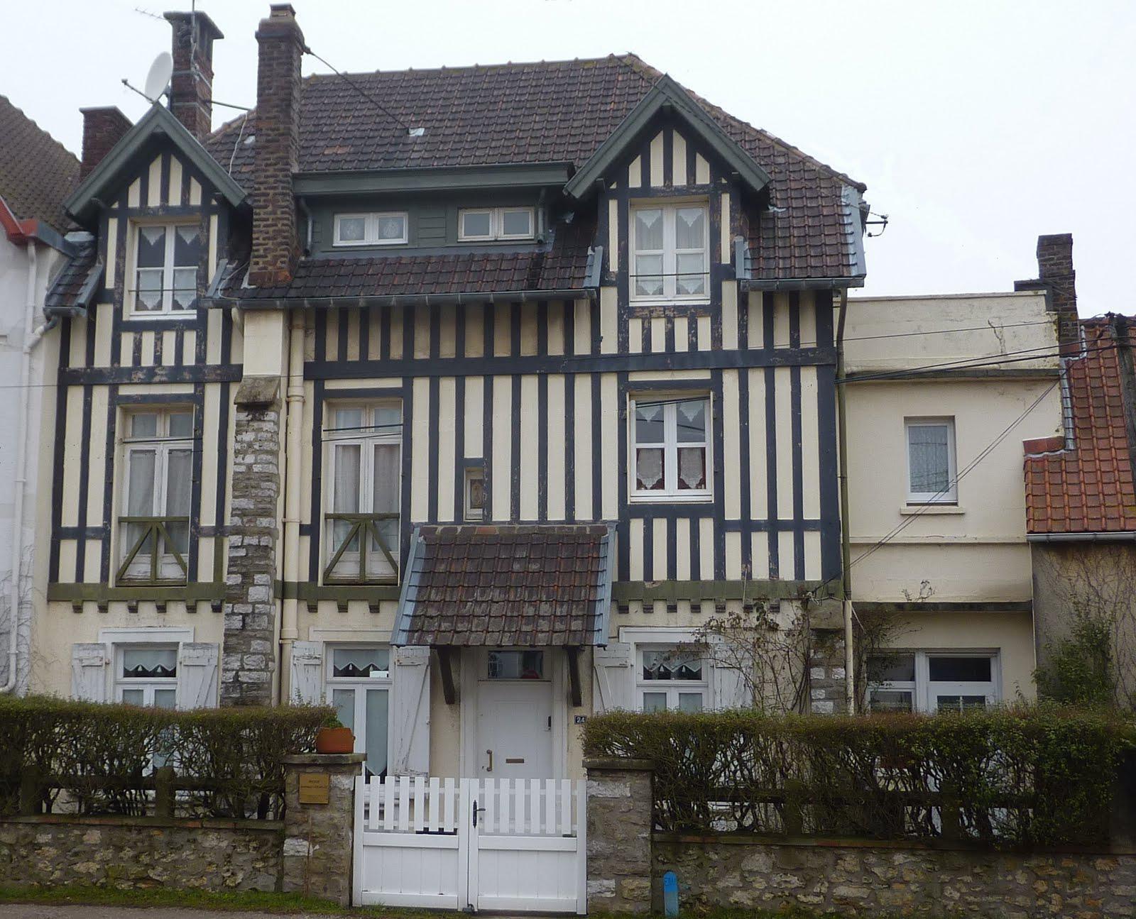 Maison 60300
