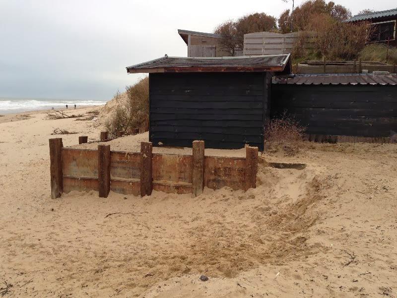 Digue Tempette Dec 2013 chalet entree plage 16