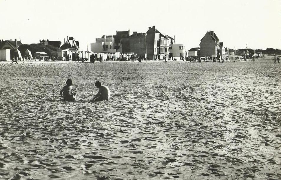 Wpas Rg plage0010Digue les cabines
