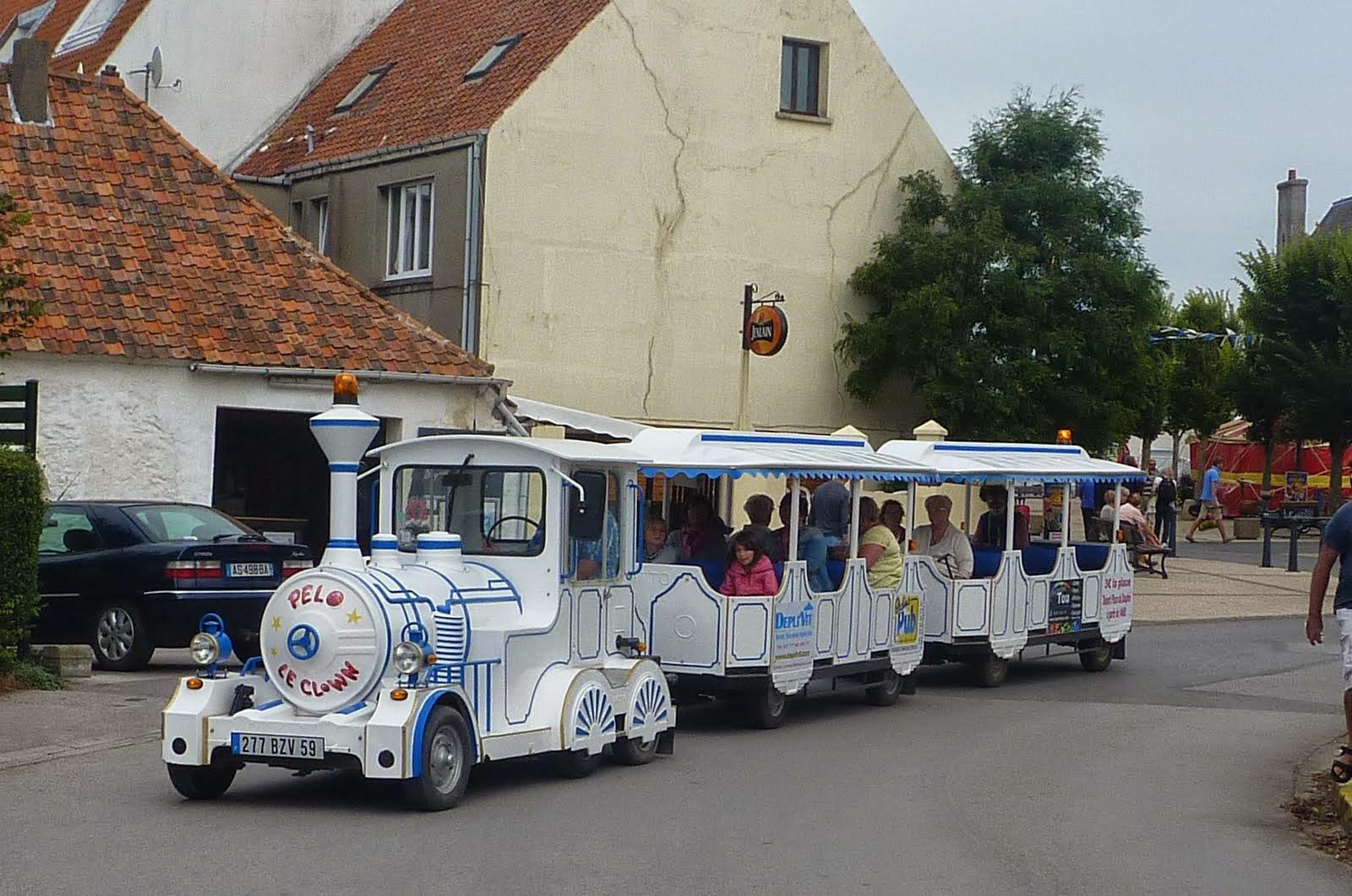 Divers 10 petit train